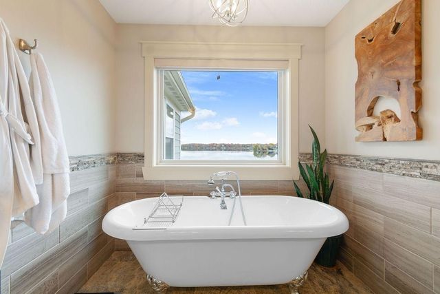 5344 Candy Cove Trail SE, Prior Lake, MN 55372