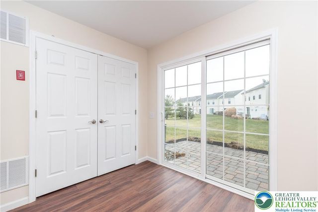 8428 Saylor Court, Upper Macungie Twp, PA 18031