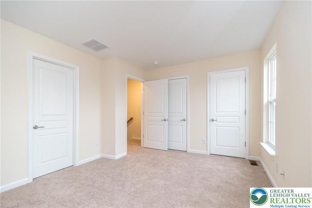 8428 Saylor Court, Upper Macungie Twp, PA 18031