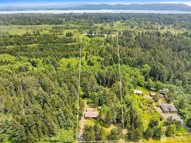 15308 Pacific Way, Long Beach, WA 98631