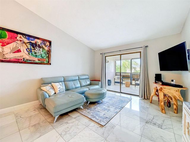 460 S PAULA DR 107, Dunedin, FL 34698