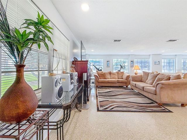 460 S PAULA DR 107, Dunedin, FL 34698