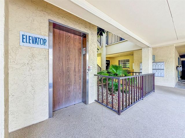 460 S PAULA DR 107, Dunedin, FL 34698