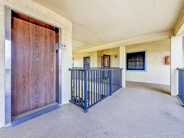 460 S PAULA DR 107, Dunedin, FL 34698