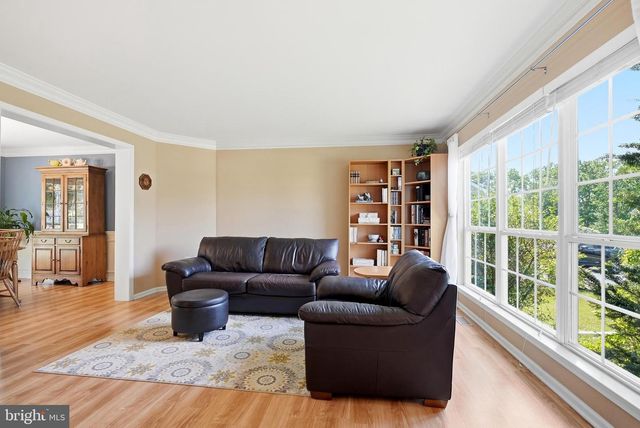 504 ASH CT, Telford, PA 18969
