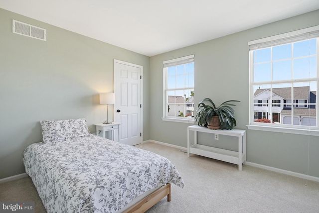 504 ASH CT, Telford, PA 18969