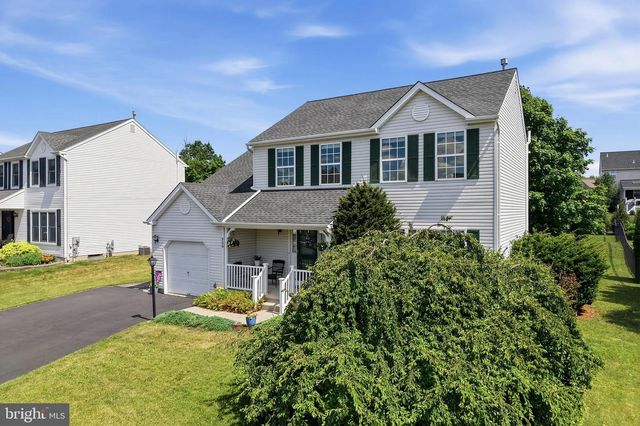 504 ASH CT, Telford, PA 18969
