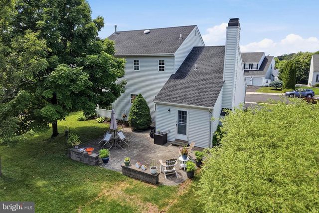 504 ASH CT, Telford, PA 18969