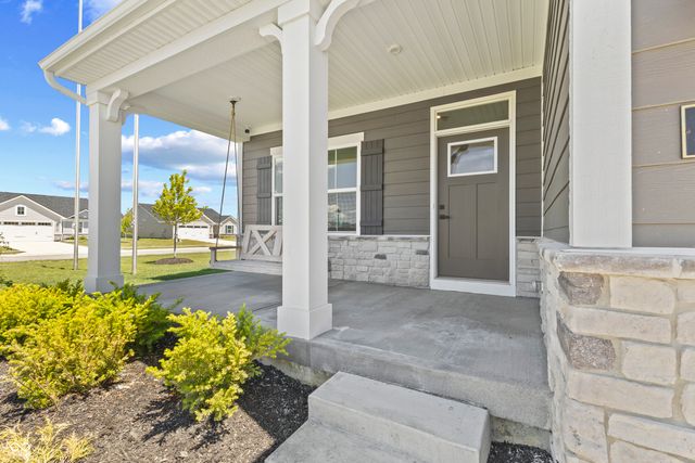 213 McNair Road, Whiteland, IN 46184