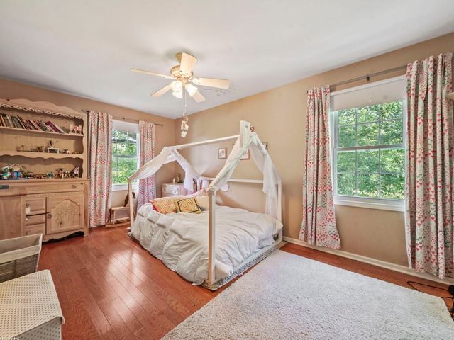 2938 E Poplar Lane, Crete, IL 60417
