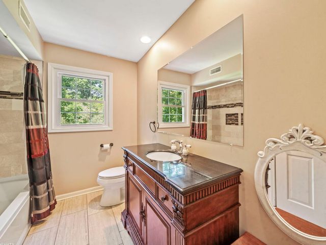 2938 E Poplar Lane, Crete, IL 60417