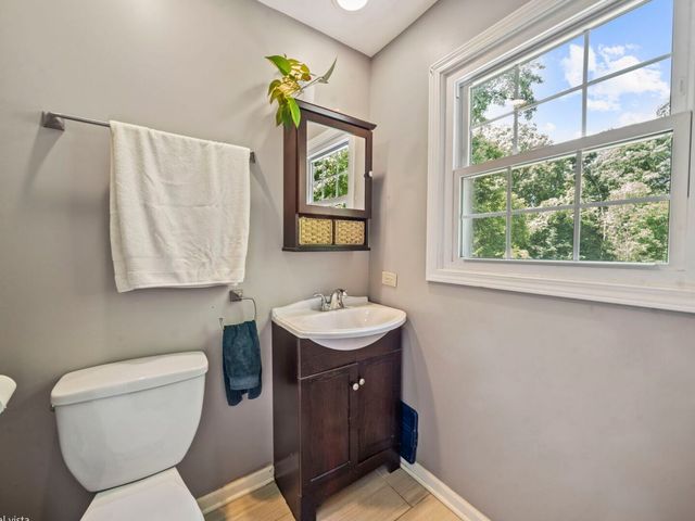 2938 E Poplar Lane, Crete, IL 60417