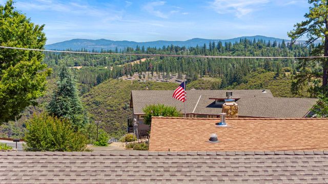 382 Jane Dr, Placerville, CA 95667