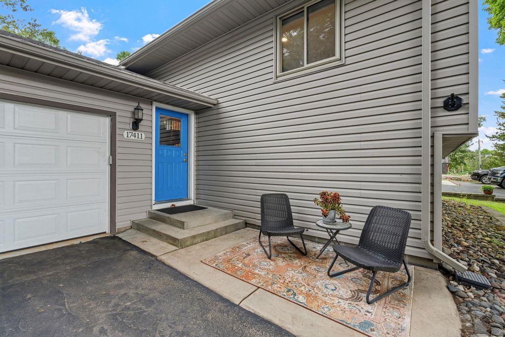 17411 Sunset Trail SW, Prior Lake, MN 55372 — photo 2