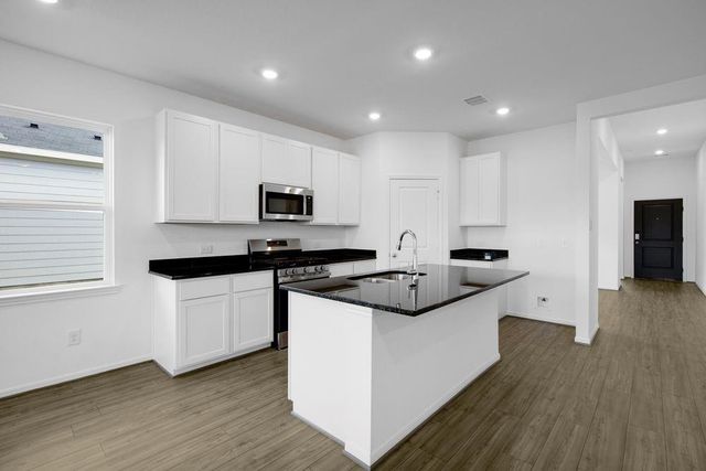 126 Daylight Crest Drive, Crosby, TX 77532