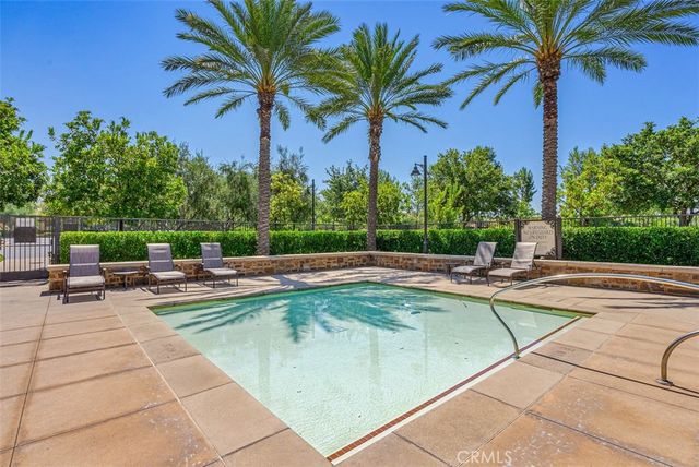 104 Working, Irvine, CA 92602