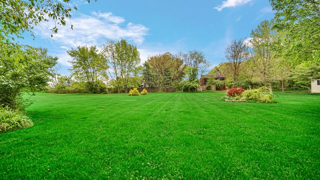 3315 W 138th Lane, Crown Point, IN 46307
