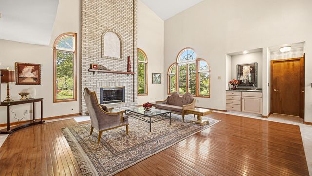 3315 W 138th Lane, Crown Point, IN 46307
