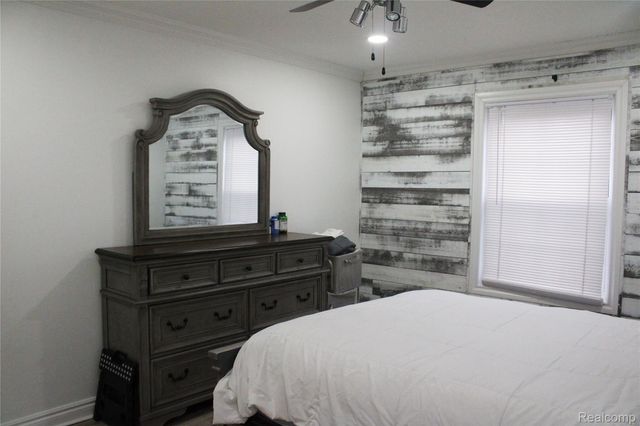 38568 Capetown Court, Clinton Charter Township, MI 48038