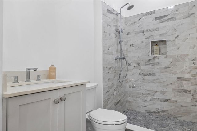 72 Oxford Street, Cambridge, MA 02138