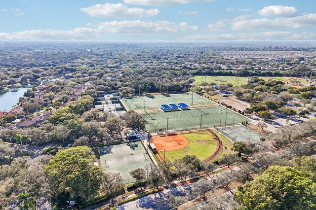 7525 NW 61st Terrace 2603, Parkland, FL 33067