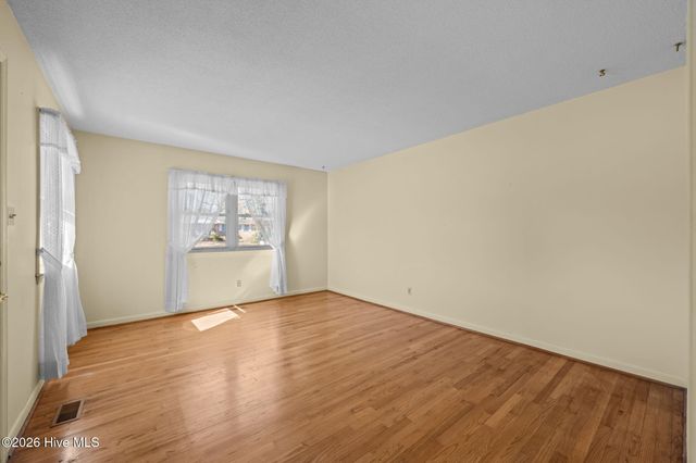 226 Hollywood Boulevard, Havelock, NC 28532