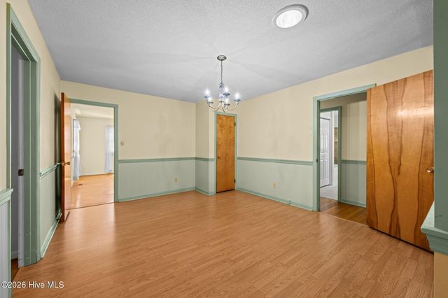 226 Hollywood Boulevard, Havelock, NC 28532