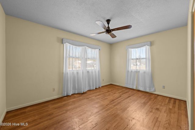 226 Hollywood Boulevard, Havelock, NC 28532