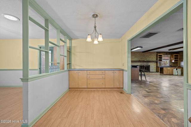 226 Hollywood Boulevard, Havelock, NC 28532