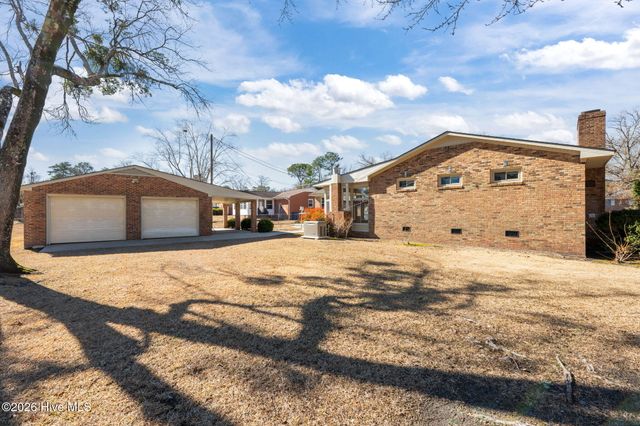 226 Hollywood Boulevard, Havelock, NC 28532