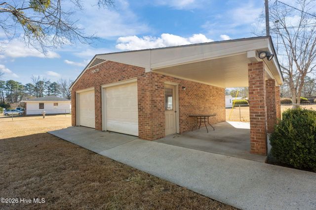 226 Hollywood Boulevard, Havelock, NC 28532