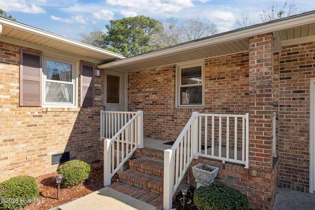 226 Hollywood Boulevard, Havelock, NC 28532