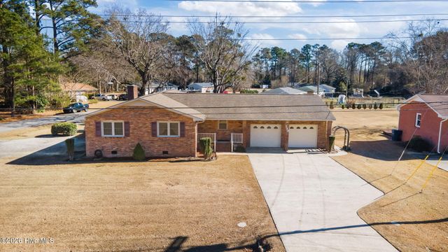226 Hollywood Boulevard, Havelock, NC 28532