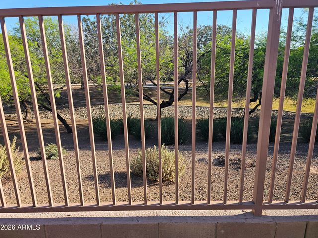 12209 W DAVIS Lane, Avondale, AZ 85323