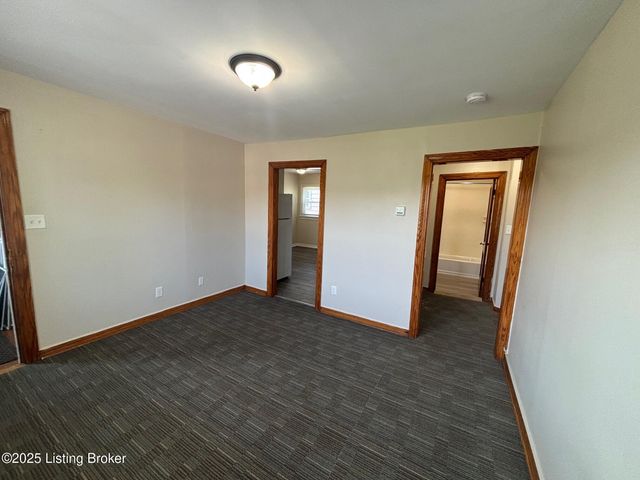 136 E Harrison Ave 2, Clarksville, IN 47129