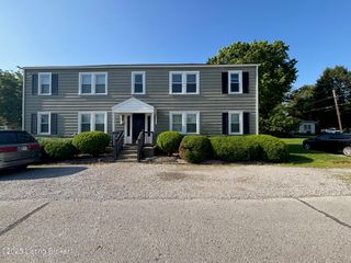 136 E Harrison Ave 2, Clarksville, IN 47129