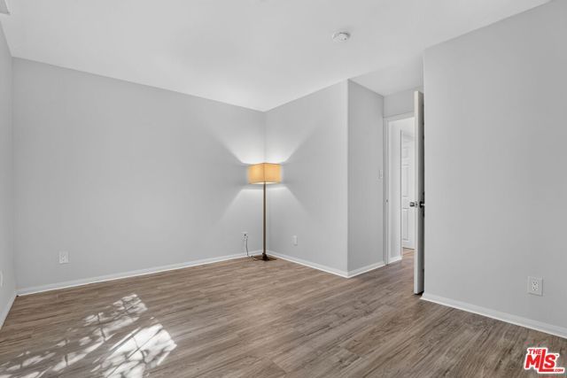 5121 Morella Avenue, Valley Village, CA 91607