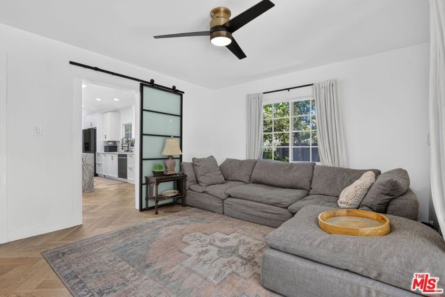 5121 Morella Avenue, Valley Village, CA 91607