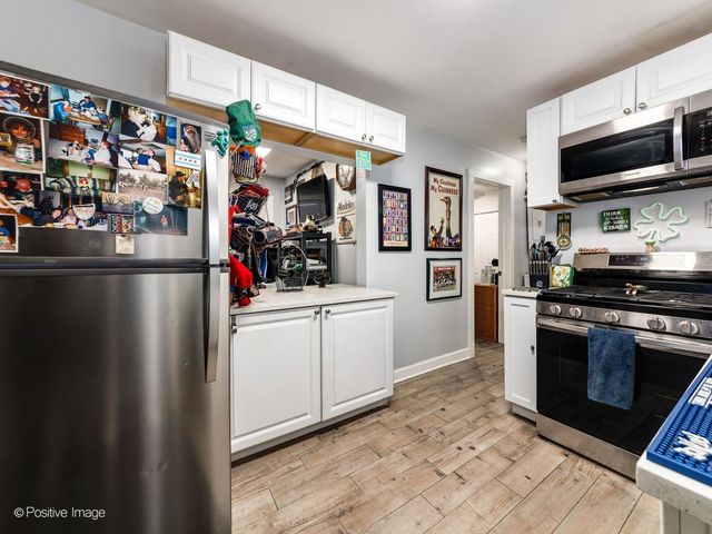 6921 W Higgins Avenue, Chicago, IL 60656
