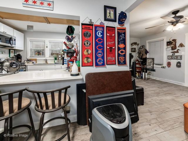 6921 W Higgins Avenue, Chicago, IL 60656