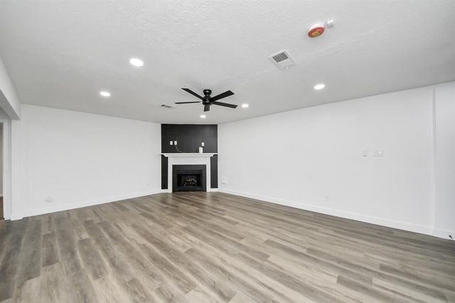 16527 N Mist Drive, Houston, TX 77073