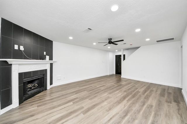 16527 N Mist Drive, Houston, TX 77073