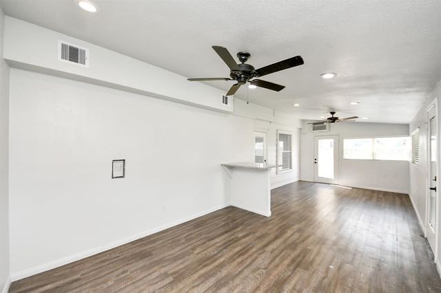 16527 N Mist Drive, Houston, TX 77073