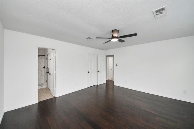 16527 N Mist Drive, Houston, TX 77073