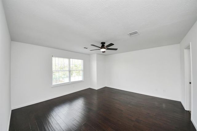 16527 N Mist Drive, Houston, TX 77073