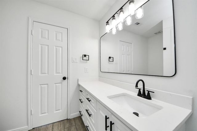 16527 N Mist Drive, Houston, TX 77073