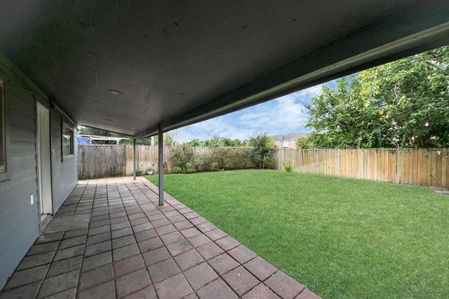 16527 N Mist Drive, Houston, TX 77073