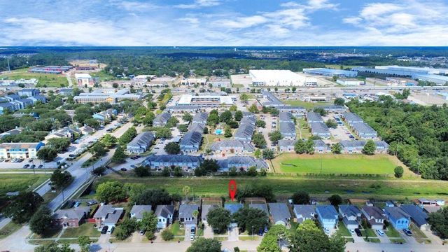16527 N Mist Drive, Houston, TX 77073