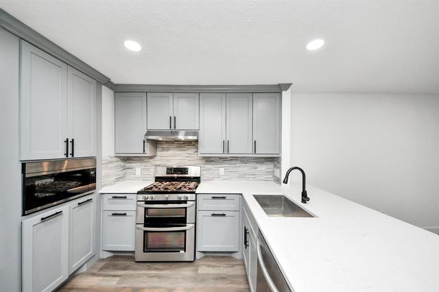 16527 N Mist Drive, Houston, TX 77073