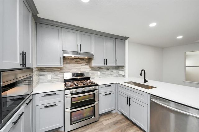 16527 N Mist Drive, Houston, TX 77073